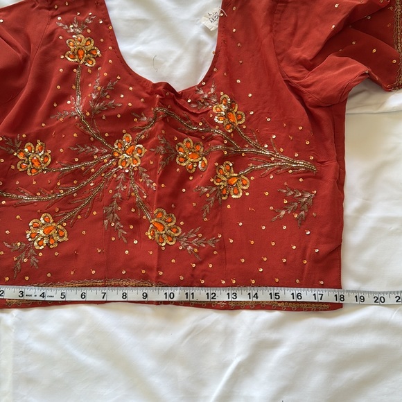 Beautiful Indian saree with blouse - Picture 5 of 7